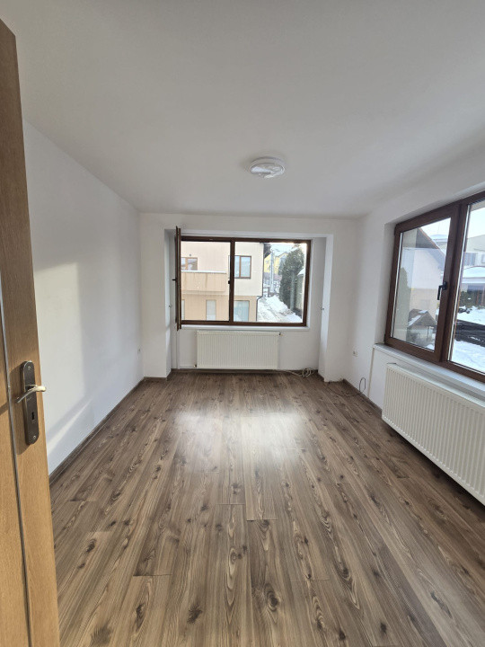 Casă individuală, 140 mp utili, teren 300 mp, la cheie, zona Bună Ziua