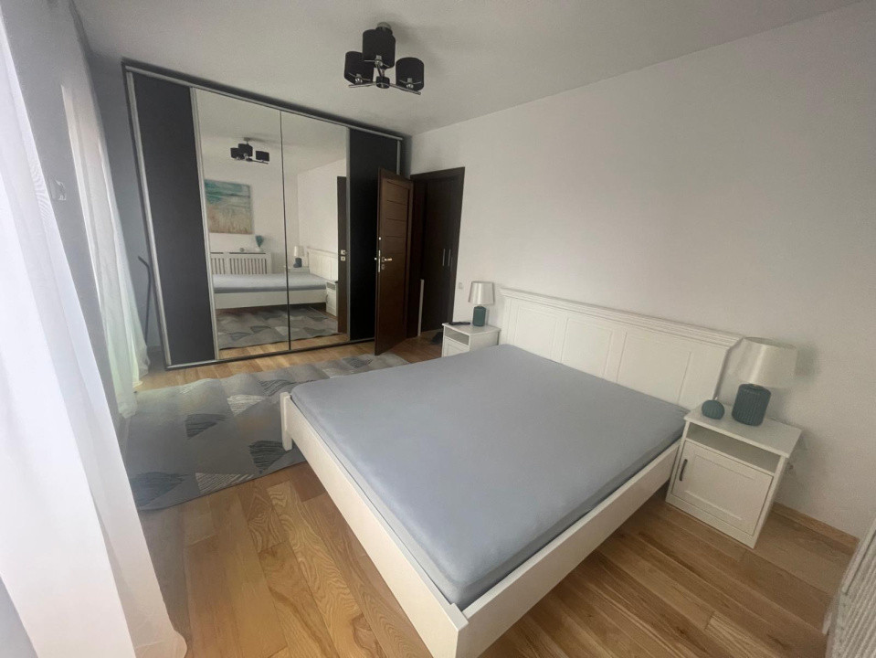 Apartament cu doua camere + gradina, semidecomandat, in Buna Ziua