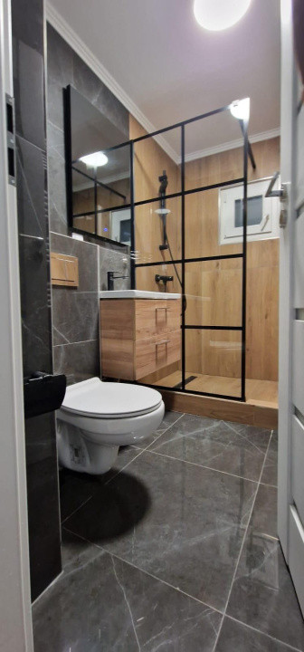 Apartament de 3 camere, 65 mp, decomandat, mobilat/utilat, Floresti