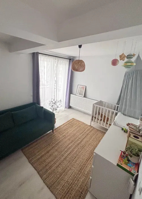 Apartament cu 3 camere 2 bai, 72 mp, la cheie, Zona Regal 