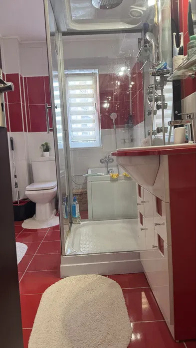 Apartament cu 2 camere, decomandat, 57 mp, zona LIDL 