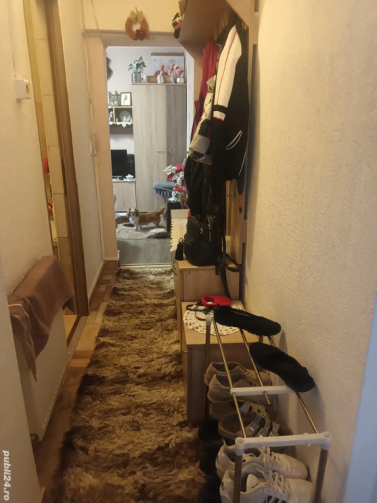 Apartament 2 camere, 32mp, parcare, zona Oasului