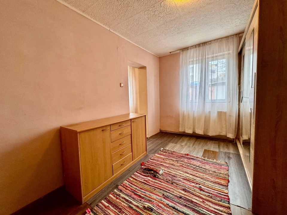 Apartament 2 camere, 32mp, parcare, zona Oasului
