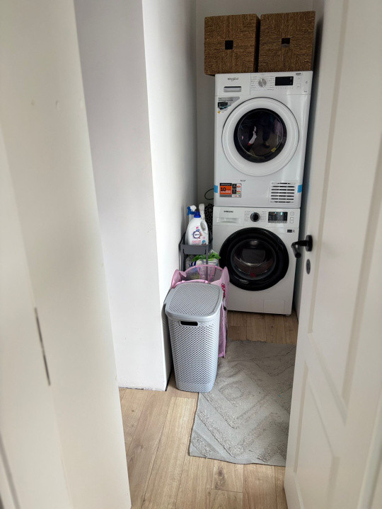 Casa 4 camere- La cheie / Garaj 2 locuri/ Ansamblu privat / Zona Terra