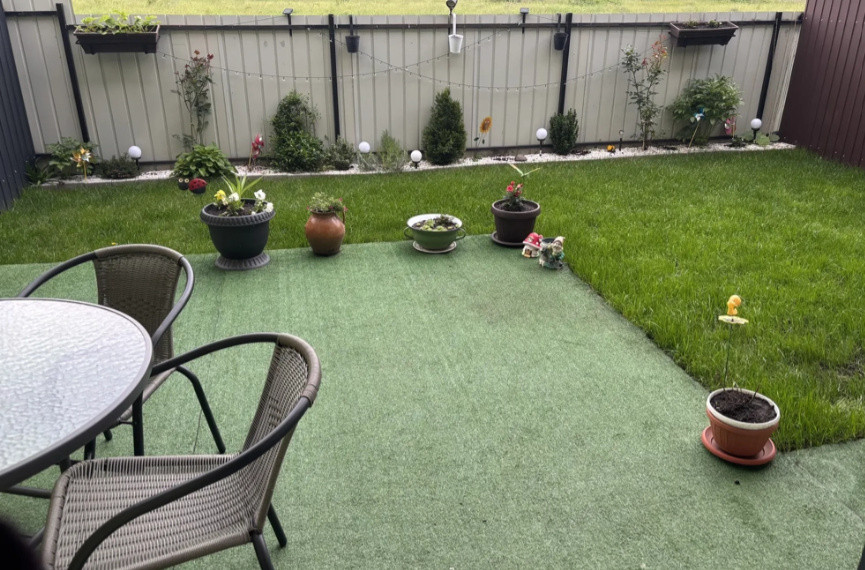 Casa 4 camere- La cheie / Garaj 2 locuri/ Ansamblu privat / Zona Terra