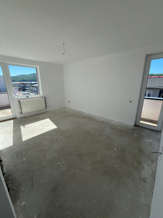 Apartament 2 camere semifinisat, 53mp terasa amenajata, zona Eroilor