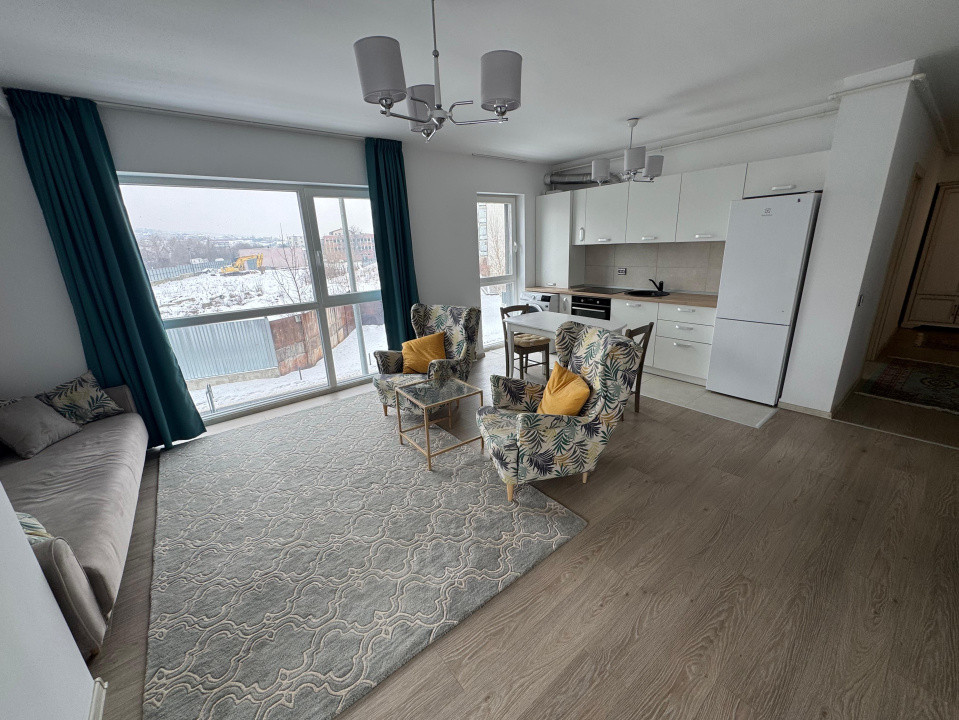 Apartament cu 2 camere, semidecomandat, zona Iris.