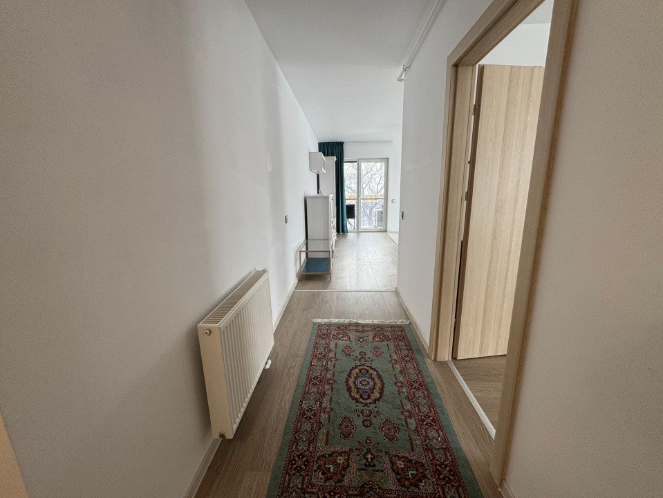Apartament cu 2 camere, semidecomandat, zona Iris.
