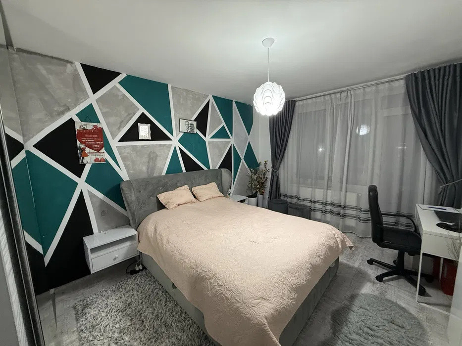 Apartament cu 3 camere, 70 mp, parcare, zona Tineretului