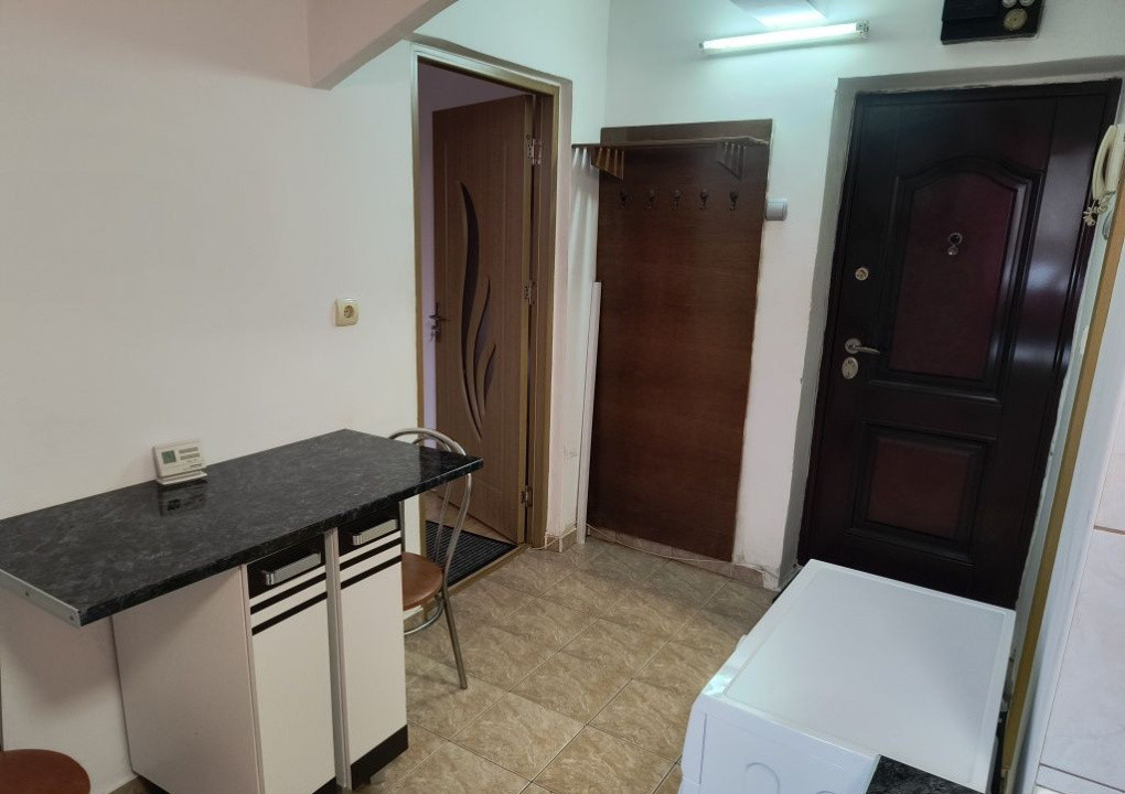 Apartament cu 1 camera, decomandat, 31mp, zona Taberei 