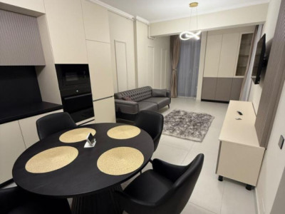 Apartament 2 camere, etaj intermediar, loc de parcare, zona BMW