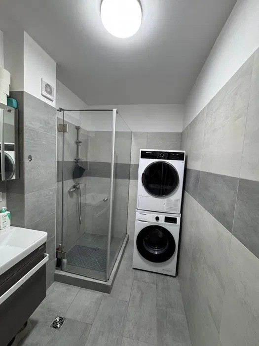 Apartament cu 2 camere, gradina, parcare, zona Porii (nr mici)