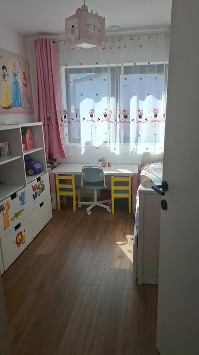 Casa eficienta energetic NZEB 127 mp, teren 830 mp, intrare Gilau