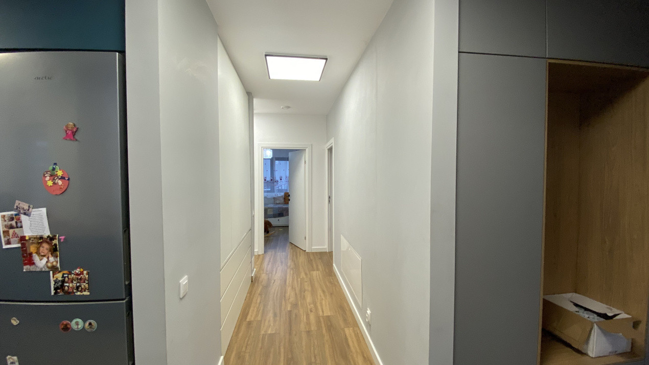 Casa eficienta energetic NZEB 127 mp, teren 830 mp, intrare Gilau