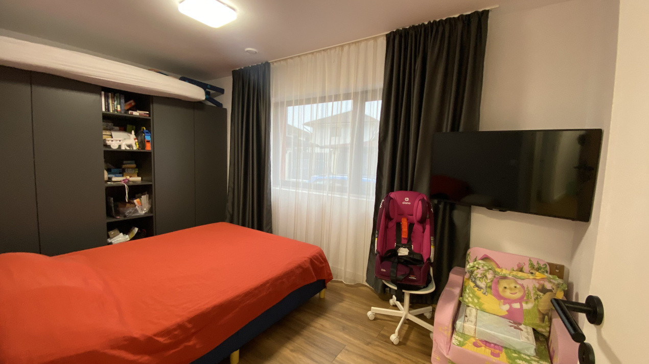 Casa eficienta energetic NZEB 127 mp, teren 830 mp, intrare Gilau