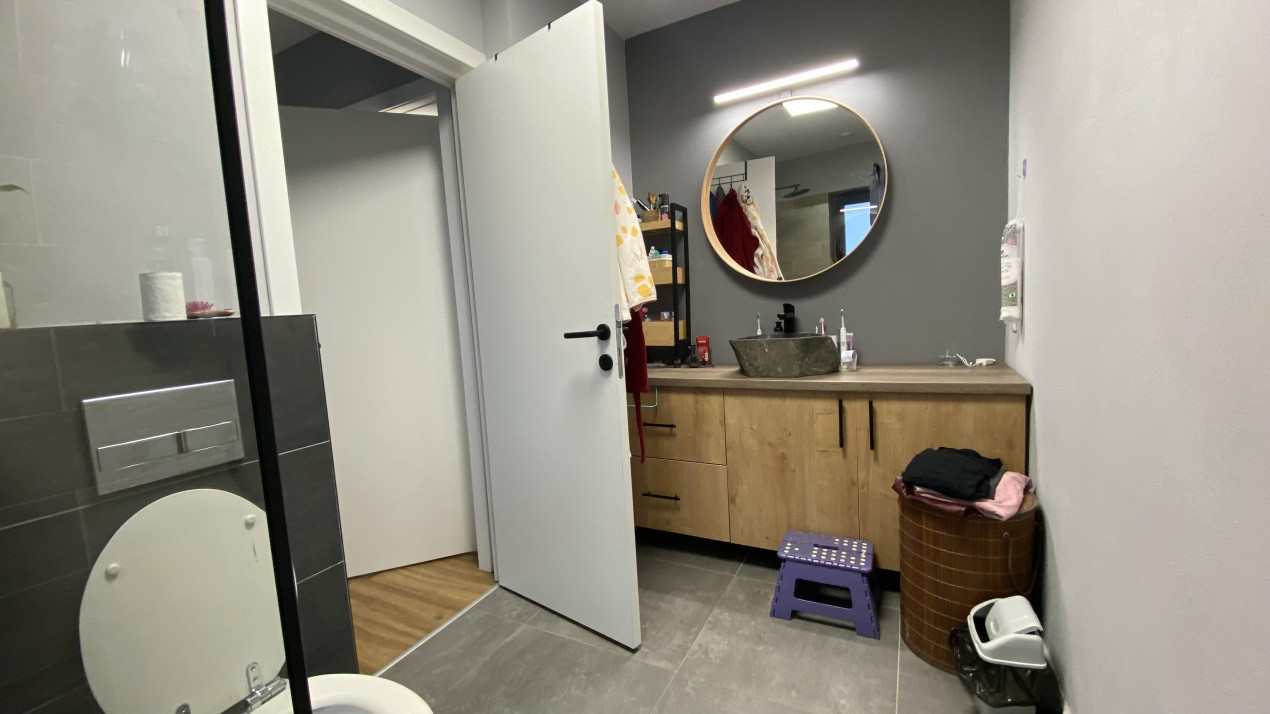 Casa eficienta energetic NZEB 127 mp, teren 830 mp, intrare Gilau