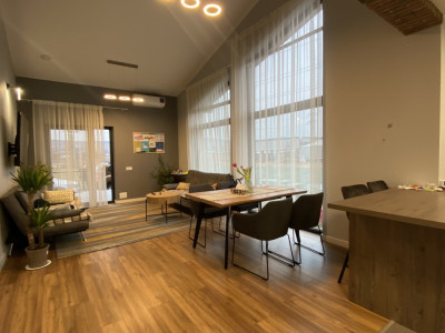 Casa eficienta energetic NZEB 127 mp, teren 830 mp, intrare Gilau