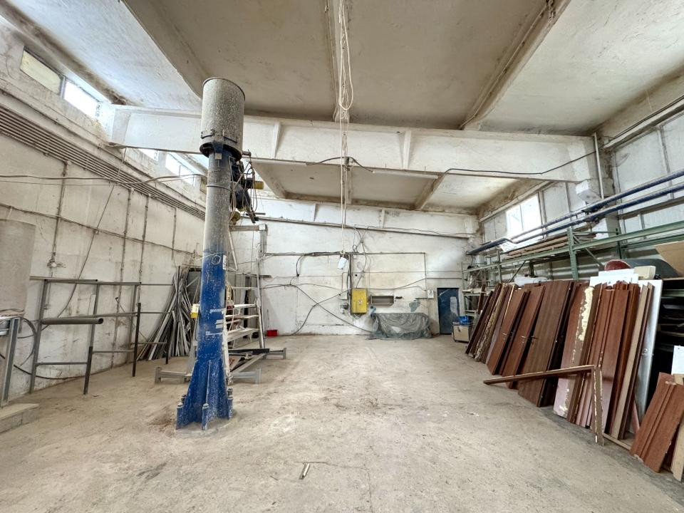 Hală industrială, 350 mp, acces auto, zona Calea Baciului