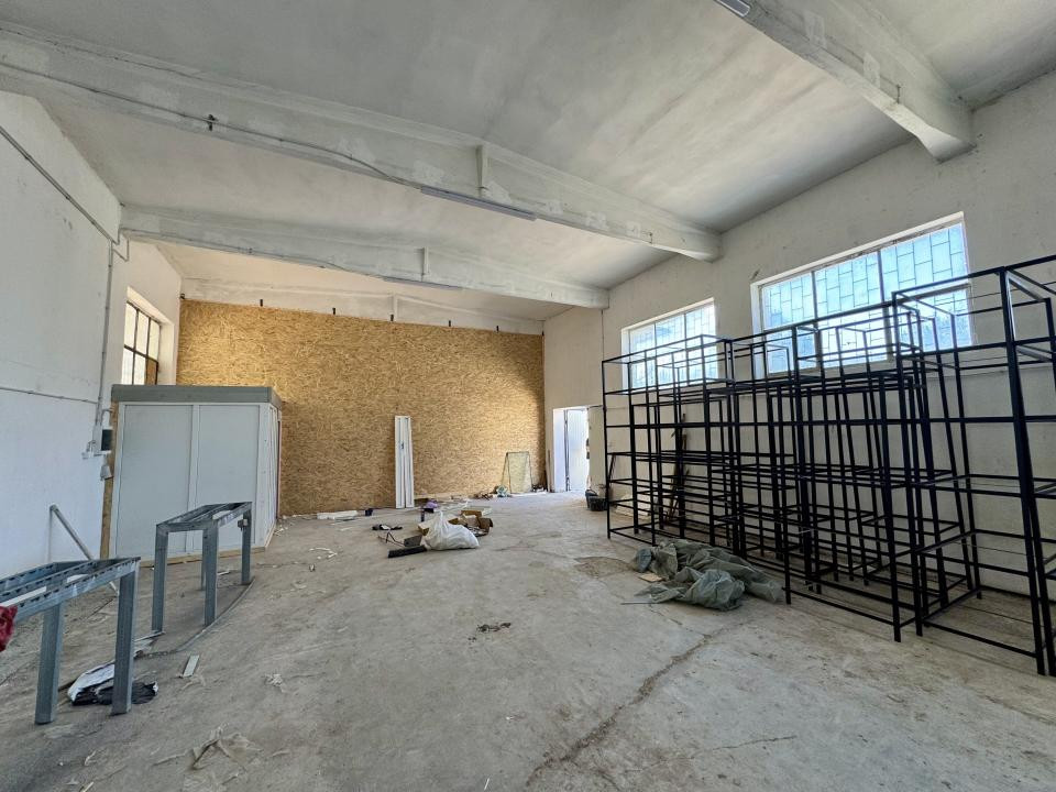 Hală industrială, 150 mp, 5m înălțime, zona Calea Baciului