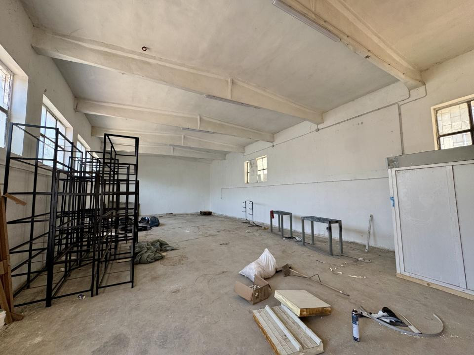 Hală industrială, 150 mp, 5m înălțime, zona Calea Baciului