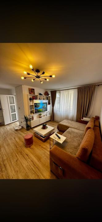 Casa individuala cu 3 camere,curte ded 300 mp