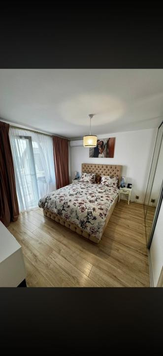 Casa individuala cu 3 camere,curte ded 300 mp