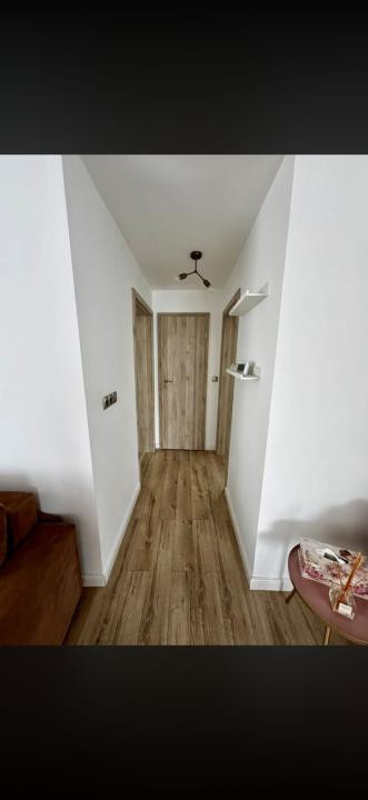 Casa individuala cu 3 camere,curte ded 300 mp