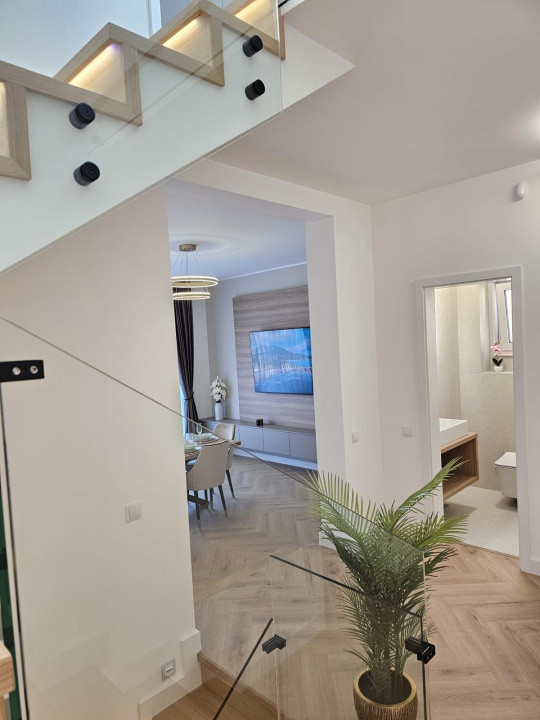 Duplex finisat ULTRA LUX, 3 nivele, 170 mp, teren 270 mp, zona Narciselor 
