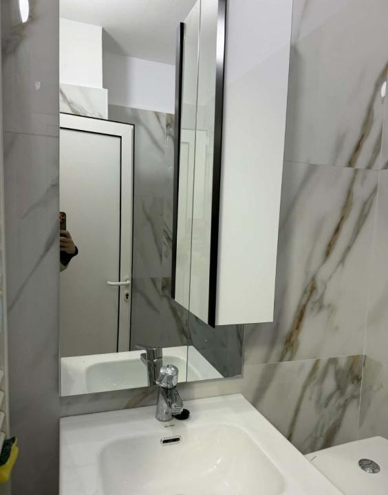 Garsoniera, 40mp, etaj intermediar, zona Lidl Calea Baciului