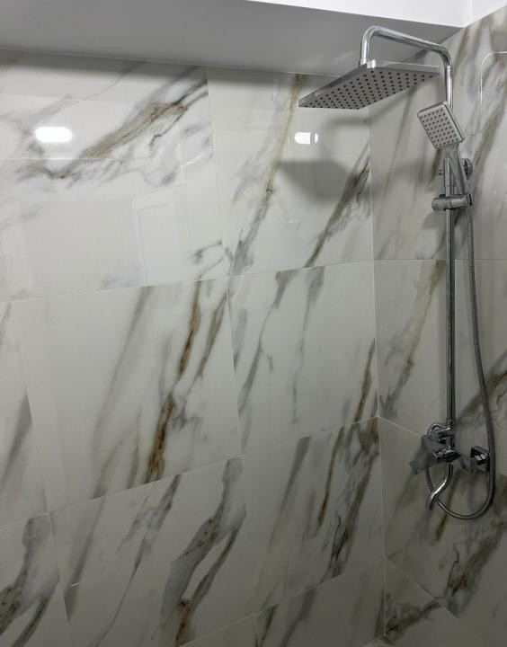 Garsoniera, 40mp, etaj intermediar, zona Lidl Calea Baciului