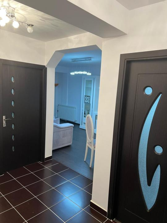 Apartament cu o camera, 39 mp, balcon, zona Stejarului