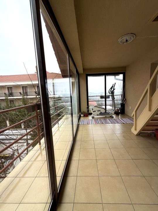 Vila /Casa cu potential in Faget ,510 mp utili