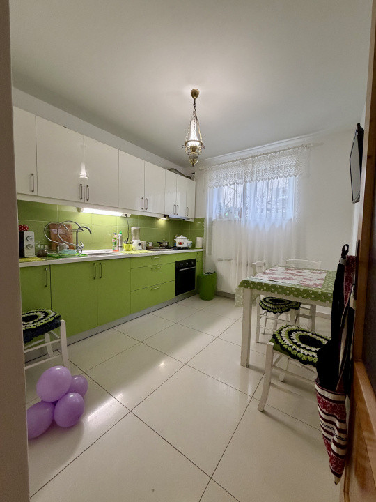 Vila /Casa cu potential in Faget ,510 mp utili