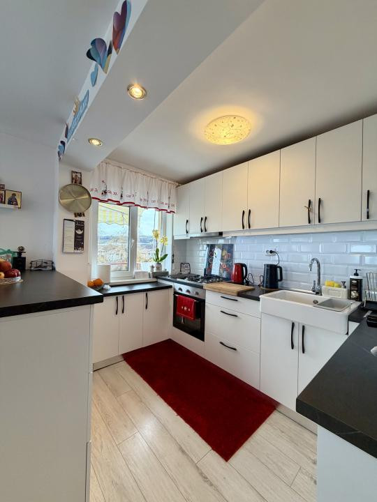 Vila /Casa cu potential in Faget ,510 mp utili