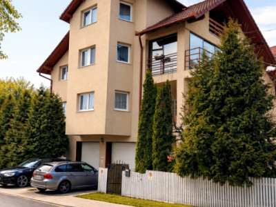 Vila /Casa cu potential in Faget ,510 mp utili