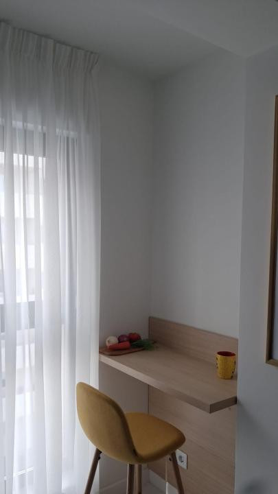 Apartament 2 camere, 53mp, etaj intermediar, terasa 22mp, parcare, zona Amethyst