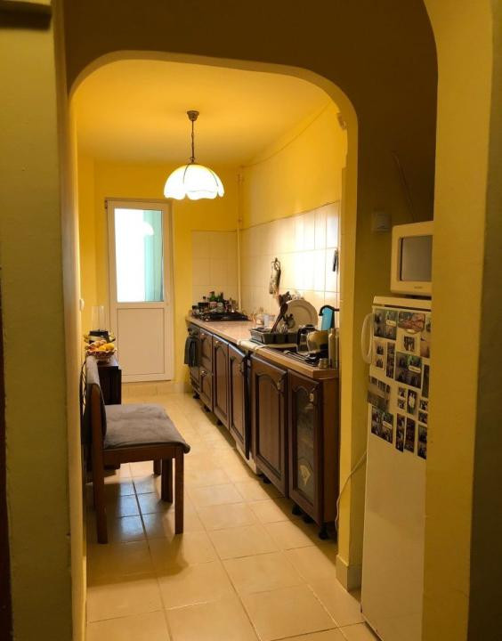 Apartament 2 camere decomandate, 54mp, zona Parang