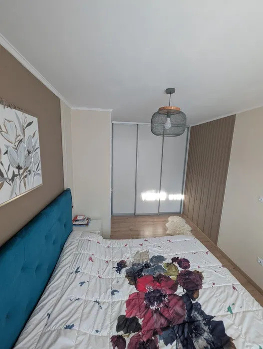 Apartament cu 3 camere, 77 mp, 2 bai, zona Parcului Poligon