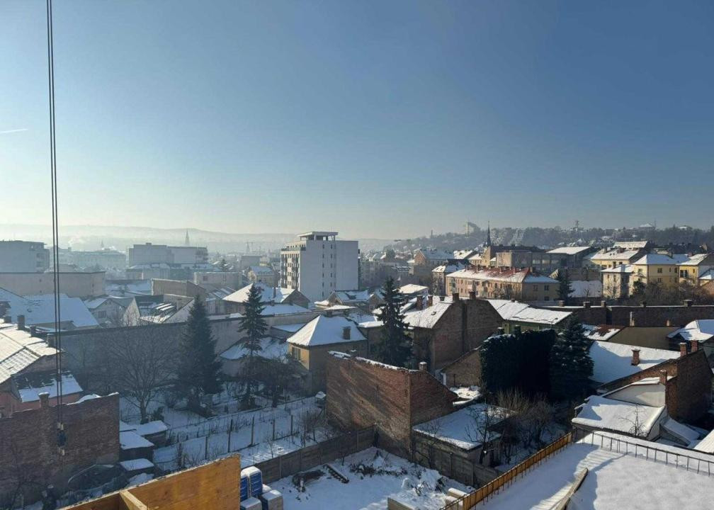 Apartament 4 camere semifinisat 100mp, Bloc nou, Zona Garii Centrale