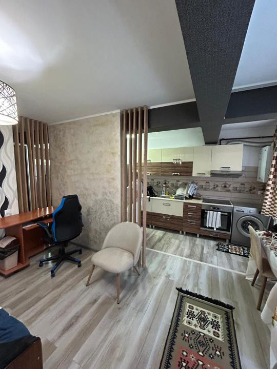 Apartament cu 1 camera, 35 mp ,Zona Eroilor