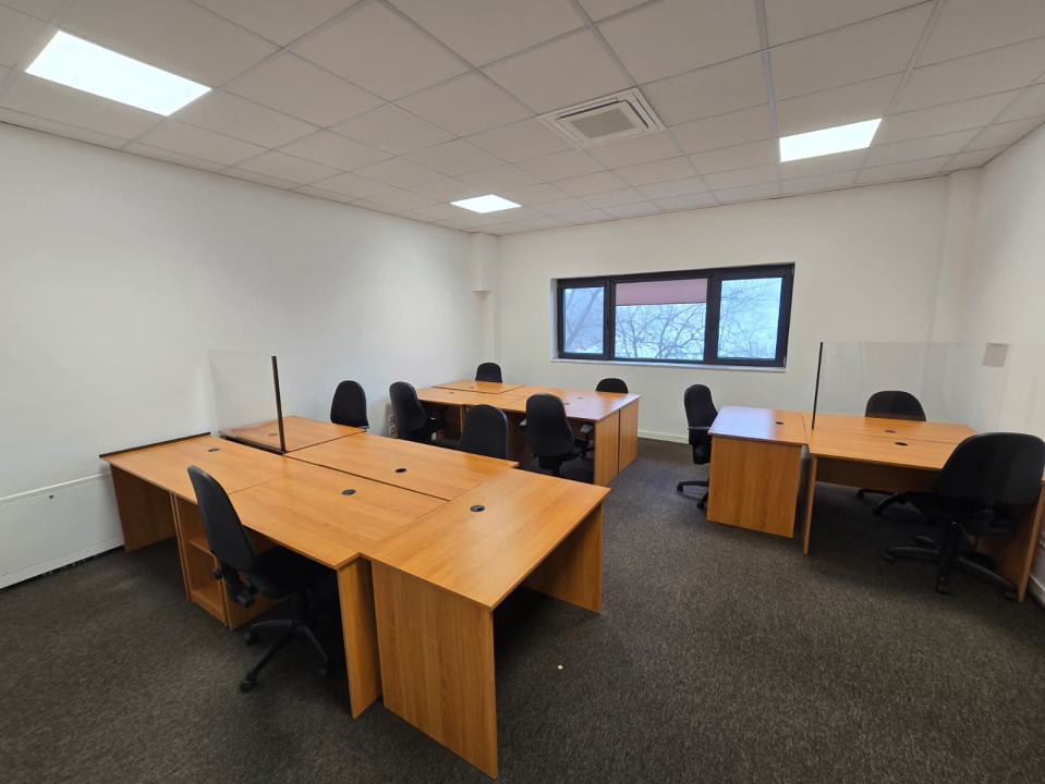 Spatiu birouri 200mp, Parcare 12 locuri, Calea Turzii, Leroy Merlin