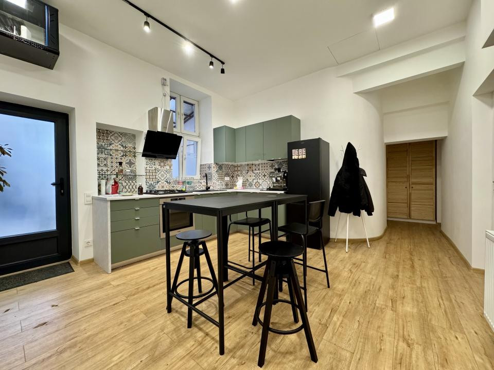 Spațiu pentru birouri, 95 mp, recent renovat, zona Parcului Central