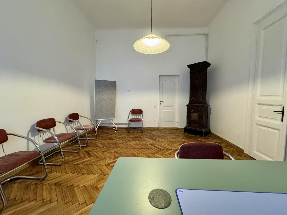 Spațiu pentru birouri, 95 mp, recent renovat, zona Parcului Central