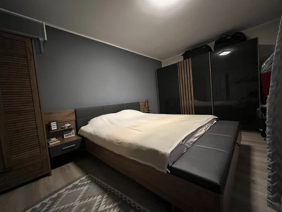 Apartament 2 camere, 55 mp, terasa, etaj intermediar,parcare, zona Semicentrala