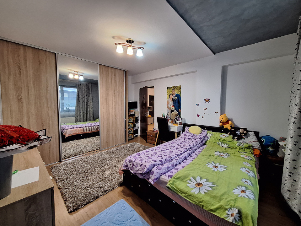 Apartament cu 2 camere, 49 mp, parcare, zona Catanelor