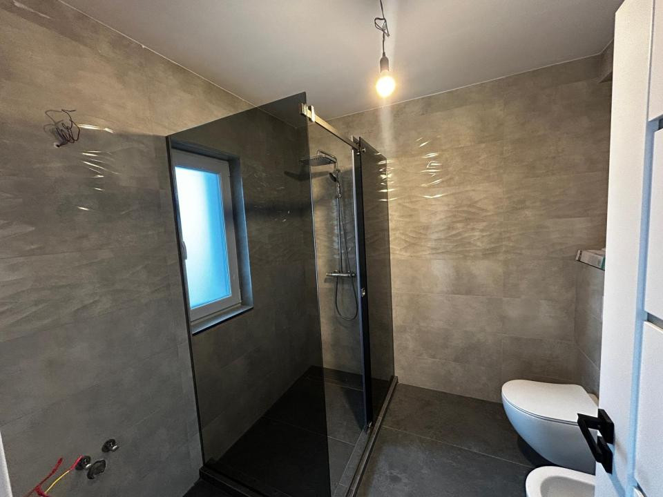 Casa individuala de vanzare,4 camere, Chinteni