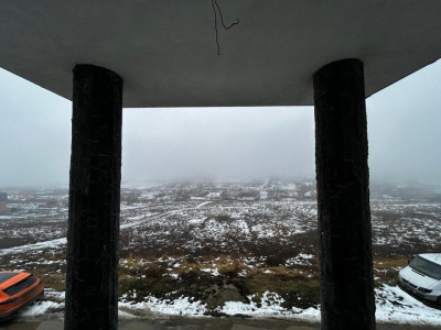 Casa individuala de vanzare,4 camere, Chinteni