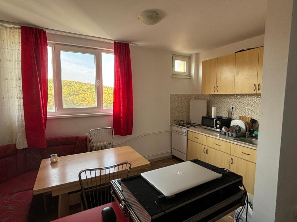 Garsoniera la cheie, 32 mp, zona strazii Parang