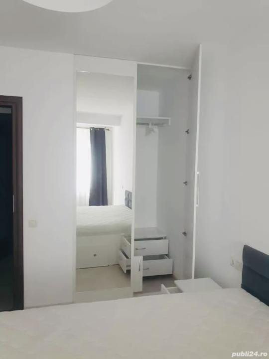 Apartament 2 camere, parcare ,et 1 bloc cu lift,zona Eroilor Residence