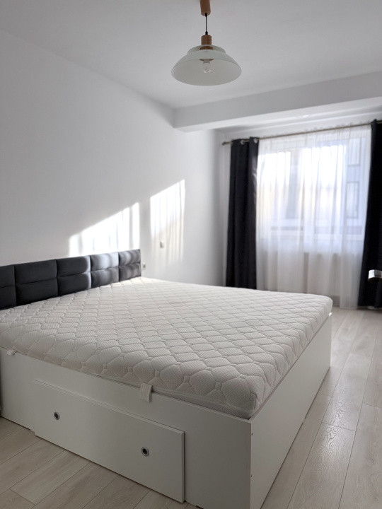 Apartament 2 camere, parcare ,et 1 bloc cu lift,zona Eroilor Residence